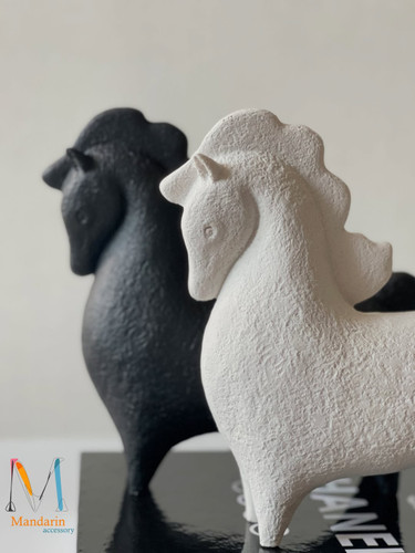 مجسمه دکوری رومیزی اسب ،تکی_مشکی آماده ارسال